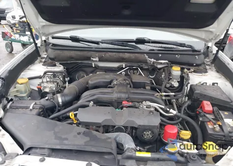 2013 Subaru Outback 2.5I Limited z USA, uszkodzony, nr VIN 4S4BRBKC5D3291533